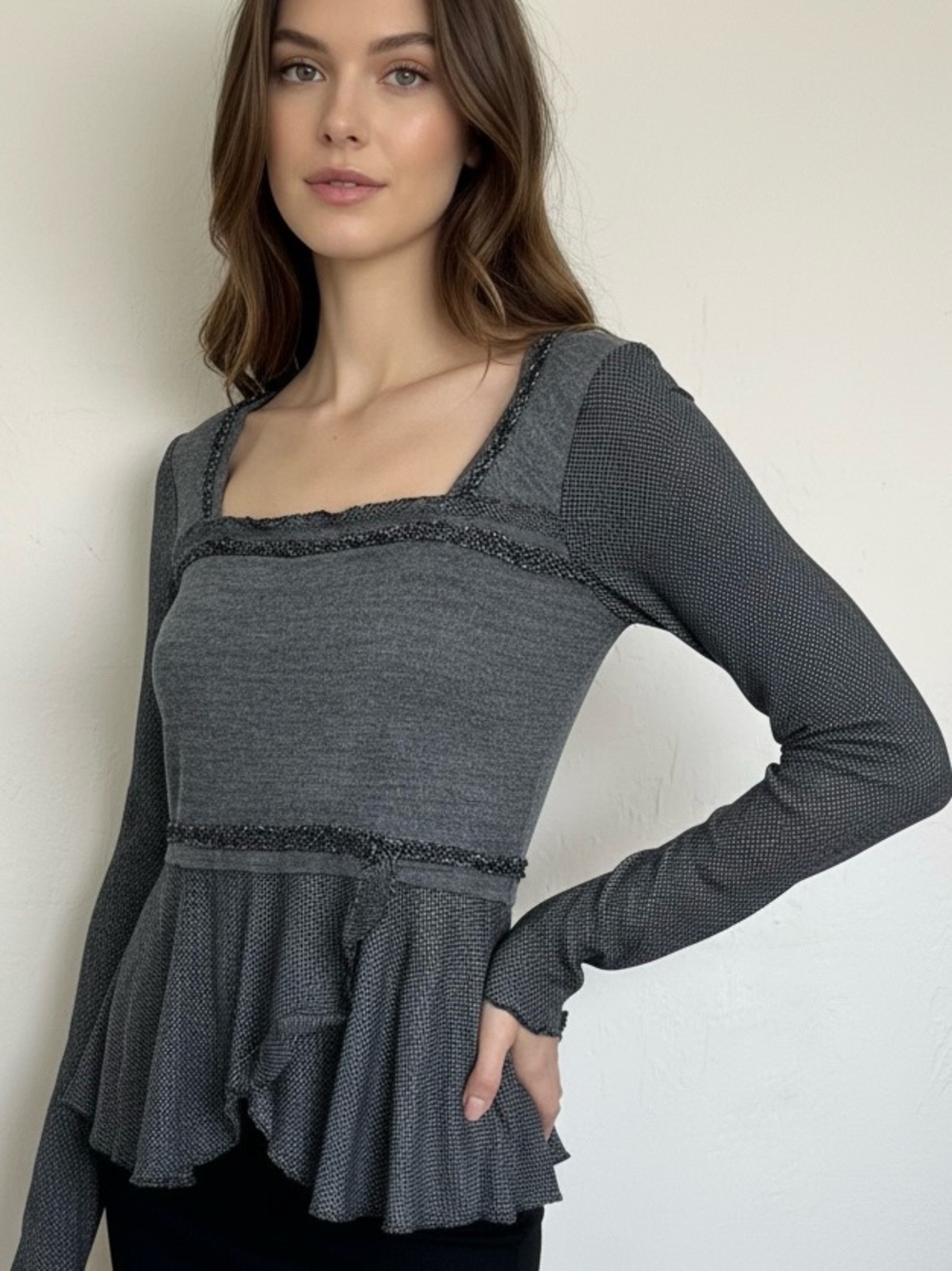 Mayentl Paris Gray Lace Trim Peplum Long Sleeve Knit Top